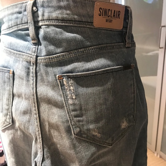 Ripped Jeans - Picture 3 of 4